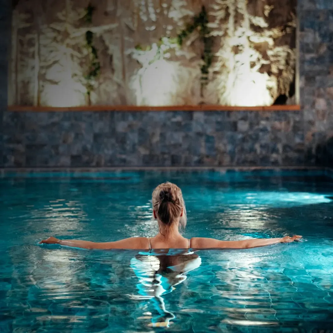 Piscina interna do Kakola Spa, Turku