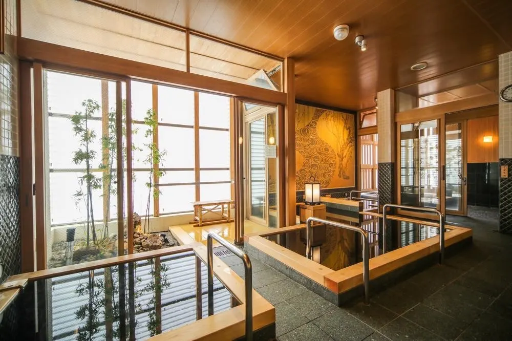 Mikoku-yu, Tokyo
