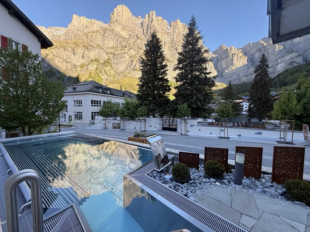 Therme 51°, Leukerbad